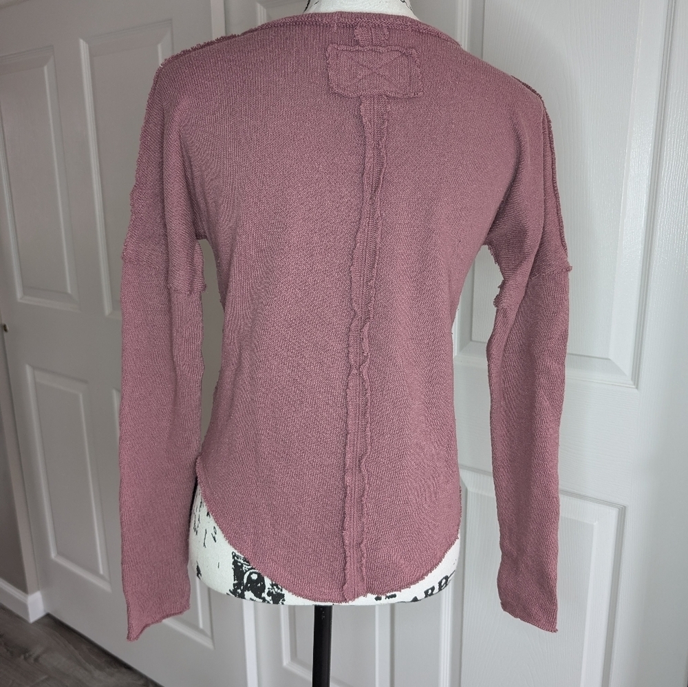 NWT Free People Mauve Pink Lightweight V-Neck Long Sleeve Sweater - Picture 5 of 7